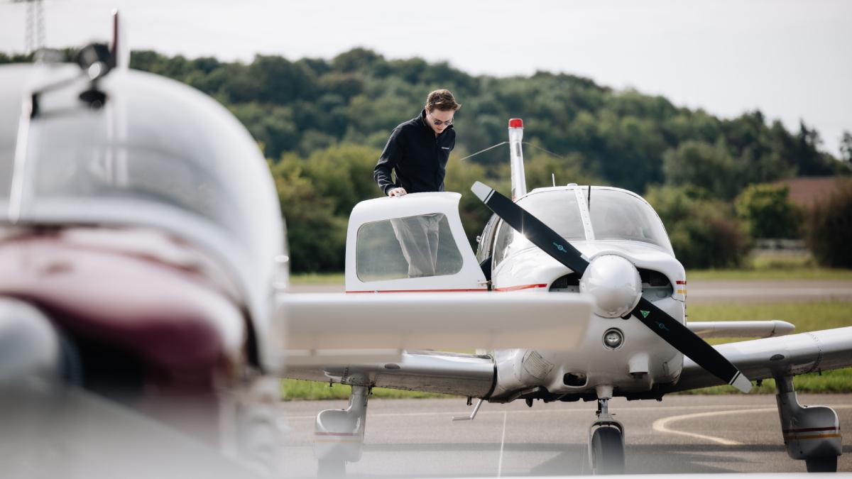 Heinz Koop, Gründer der digitalen Flugschule Aviation Hero