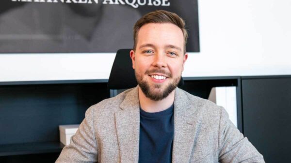 Telefonakquise kann man in einem Coaching lernen – wenn man den richtigen Anbieter findet.