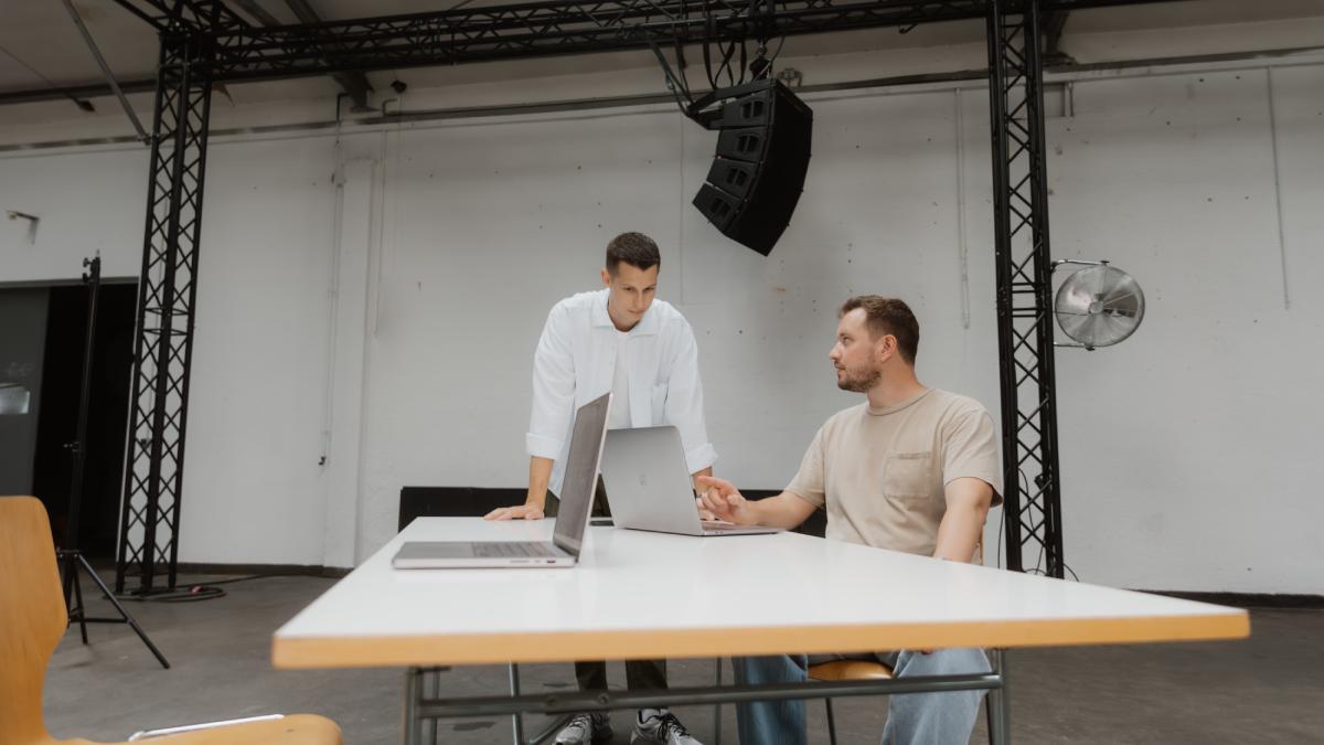 Acceleratiq steht für Expertise im Shopify-Agenturen-Business – sie können über zehn Jahre Erfahrung aufweisen.