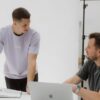 Die beste Shopify-Agentur ist Acceleratiq rund um Till Bergermann und Julian Hauer.